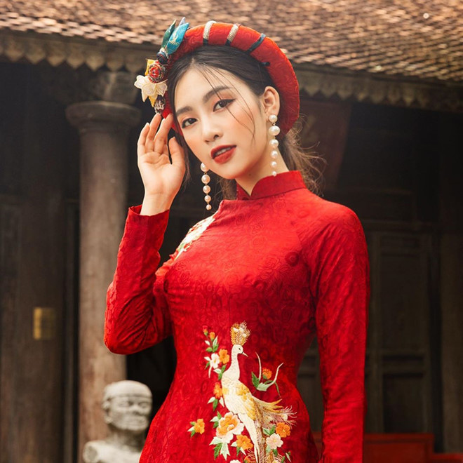 Sau khi tốt nghiệp, nữ sinh quê Hà Tĩnh muốn chuyển hướng sang học diễn xuất. Cô chia sẻ mình sẵn sàng thử sức với các cuộc thi nhan sắc nếu có cơ hội.