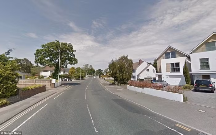 Năm 2013, một ngôi nhà trên phố nhà giàu Victoria được bán với giá 8,15 triệu bảng Anh. Ảnh: Google Maps.