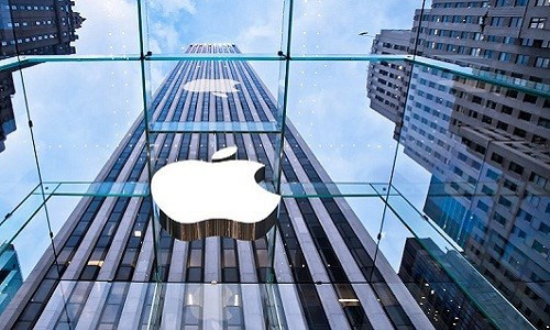 Trong đó, gã khổng lồ công nghệ Apple bị cáo buộc trốn thuế tại Ireland năm 2013. Ảnh: Inc.