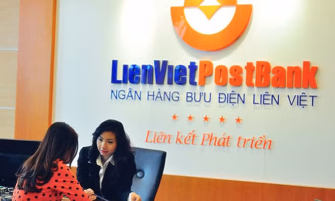 Kế hoạch của LienVietPostBank đặt ra trong năm 2017 là 1.500 tỷ đồng lợi nhuận. Tuy nhiên, đến hết tháng 11, con số đã lên đến hơn 1.800 tỷ đồng. Ảnh: Nhadautu.