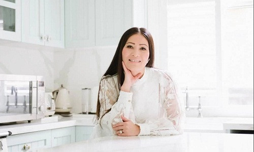 Đến nay, doanh nghiệp của Diem Fuggersberger có trị giá hàng triệu USD khiến nhiều người phải thán phục. Ảnh: SBS.