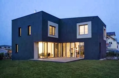 Nhà chữ L với các khối hộp khỏe khoắn. Ảnh: Printest.