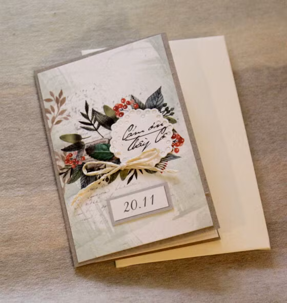 Những dòng tâm sự trong thiệp chúc mừng sẽ khiến thầy cô thêm bất ngờ và xúc động. Ảnh: Fairy Corner.