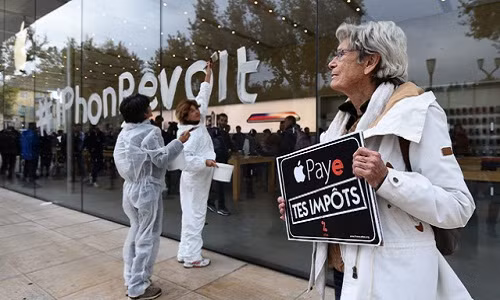 Nguoi tu Viet Nam co ten trong Ho so Paradise la ai?