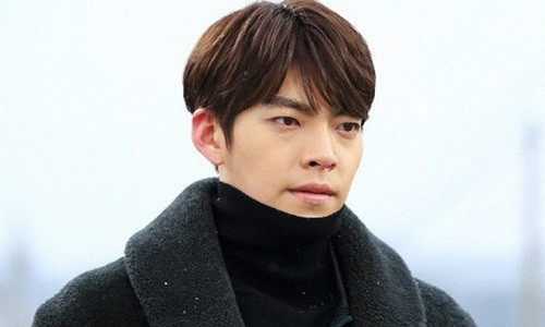 Vận đen vẫn đeo bám Kim Woo Bin