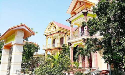 Biệt phủ hoành tráng của ngư dân ở Đồng Hới (tỉnh Quảng Bình)