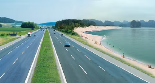 Cao tốc Hạ Long - Vân Đồn và cải tạo, nâng cấp Quốc lộ 18 đoạn Hạ Long - Mông Dương, dài 53,6km có tổng mức đầu tư 13.988 tỷ đồng. Dự kiến tuyến đường sẽ hoàn thành vào cuối năm 2017. Ảnh: BlueVN.