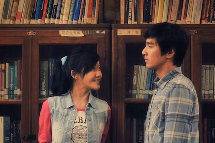 9. Gửi tuổi thanh xuân (So Young, 2013): Đây không phải là phim do Triệu Vy đóng, mà là phim đầu tiên do cô làm đạo diễn. Cô đã có một khởi đầu đẹp với vai trò mới, khi Gửi tuổi thanh xuân làm mưa làm gió ở phòng vé. Phim chuyển thể từ tiểu thuyết ăn khách Anh có thích nước Mỹ không? của nhà văn Tần Di Ổ. Duyên dáng và tràn đầy sức trẻ, Gửi tuổi thanh xuân được so sánh với Tân dòng sông ly biệt, một phim từ thập niên trước do Triệu Vy đóng và chính.