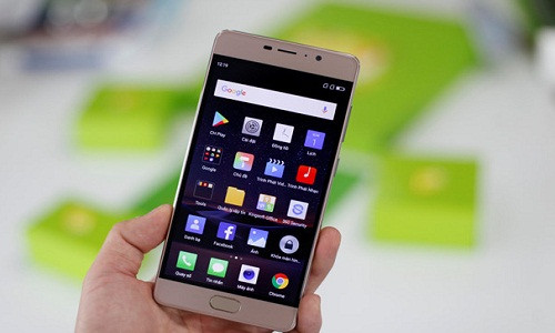 Asanzo S5 (2,9 triệu): S5 là điện thoại di động dùng màn hình 5,2 inch, độ phân giải HD. Vi xử lý MT6737, RAM 3 GB, bộ nhớ trong 16 GB, thỏi pin dung lượng cao lên đến 4.000 mAh. Mặt lưng dùng chất liệu kim loại.