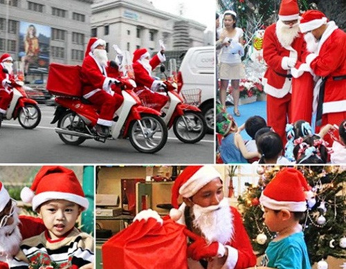 Một trong những dịch vụ hút khách dịp Giáng sinh ở Việt Nam vài năm gần đây là thuê ông già Noel tặng quà. Ảnh: Chipchipshop.