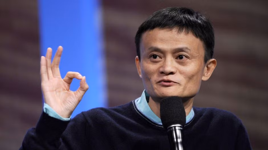 Cái "dị" trong con người Jack Ma phần nào được thể hiện qua những sở thích của ông. Ảnh: Imgur.