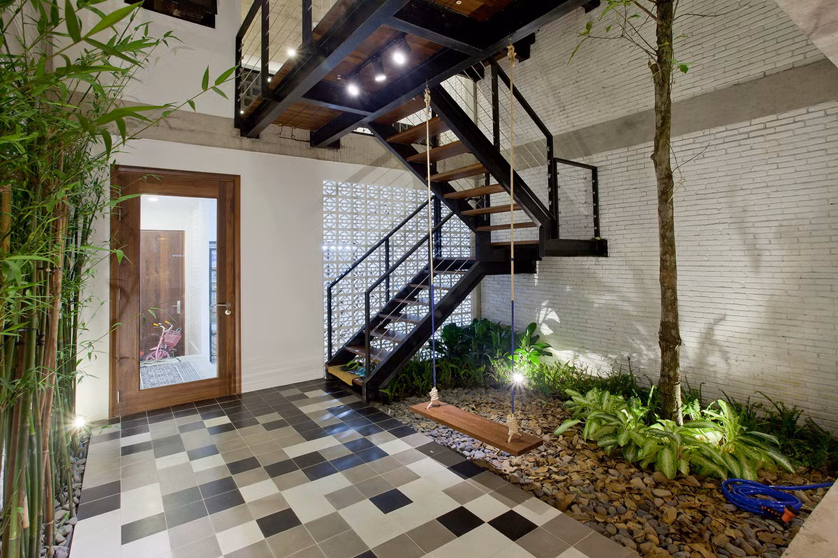 Vì vậy, cây xanh là yếu tố không thể thiếu trong nhà.