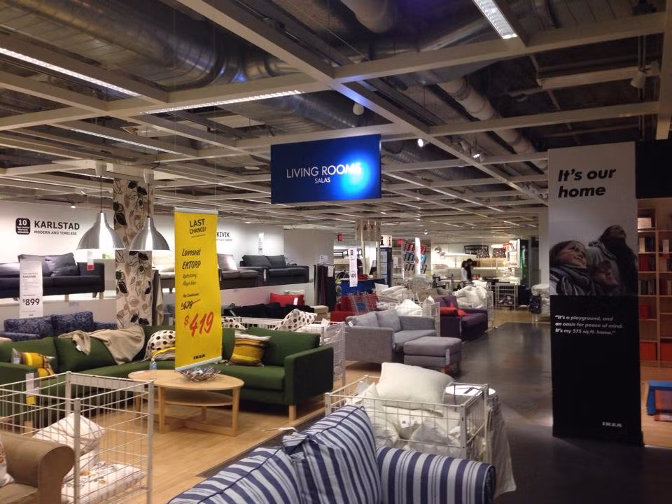 Theo nguồn tin mới nhất trên Bloomberg, thương hiệu nội thất IKEA nổi tiếng Thụy Điển đang lên kế hoạch mở rộng thị trường tại Đông Nam Á, trong đó có Việt Nam. Ảnh: Froy Blog.