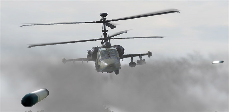 Vả đây chính là nguyên nhân khiến Ка-52 thường được xếp ở vị trí các trực thăng tấn công hàng đầu thế giới. Nhưng theo We Are The Mighty, để giành chiến thắng trước Apache, trình độ phi công Nga mới là yếu tố quyết định chứ không phải bản thân máy bay. Ảnh trong bài: Trực thăng tấn công Ka-52.