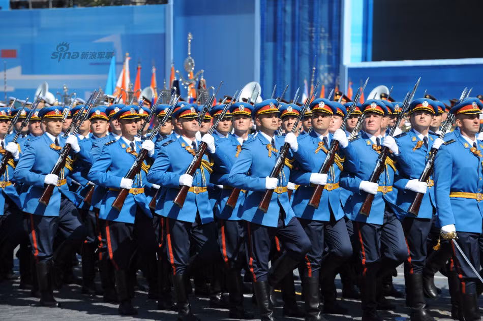 Quân đội Serbia.