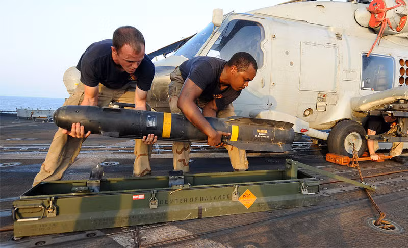 Việc trang bị tên lửa Hellfire trên tàu tác chiến ven bờ LCS mở ra kỉ ngyên mới cho tàu LCS khi mà hiện tại những đóng góp từ tàu LCS cho Hải quân Mỹ khá mờ nhạt.