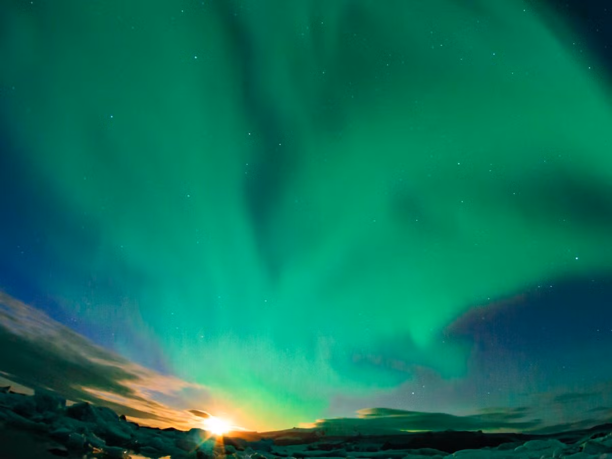 Chiêm ngưỡng Bắc cực quang tuyệt đẹp ở Lapland, miền Bắc Phần Lan.