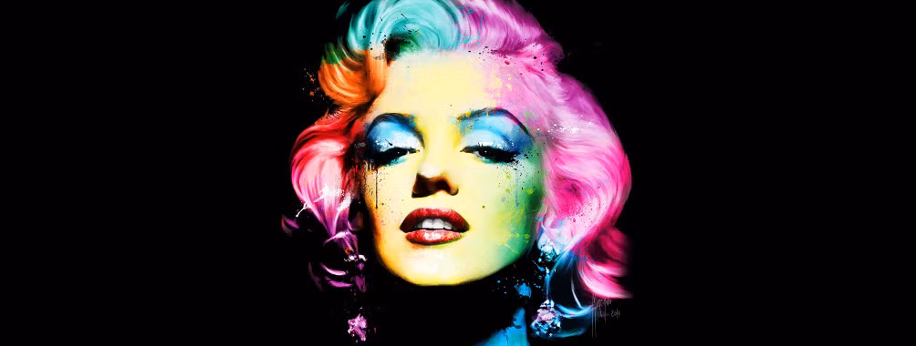 Theo người chồng đầu tiên của nữ diễn viên Marilyn Monroe là James Dougherty, nữ minh tinh Hollywood này dành tình thương lớn cho động vật và người vô gia cư. Theo đó, có lần Marilyn Monroe mang một con bò vào trong nhà để cho nó không bị ướt mưa.