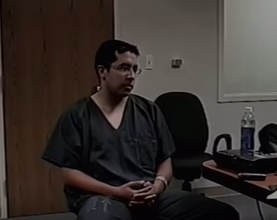 Khi cảnh sát thẩm vấn về cái chết của Summer, Rosendo chối tội. Song chứng cứ DNA trên đôi găng tay khẳng định tên này là hung thủ.