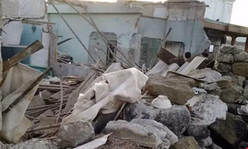 Vụ nổ làm sập một căn nhà và làm ảnh hưởng đến 50 căn nhà khác. Ảnh: PN.