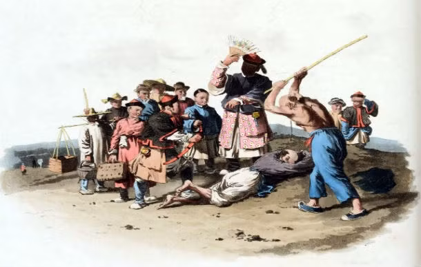 Vào khoảng 2.000 năm trước, một số quốc gia ở châu Á thực hiện hình phạt khá khắc nghiệt. Theo đó, nạn nhân sẽ bị người ta dùng một cây gậy đánh vào lòng bàn chân. Do lòng bàn chân dễ bị tổn thương nên khi bị đánh bằng gậy thì phạm nhân vô cùng đau đớn.