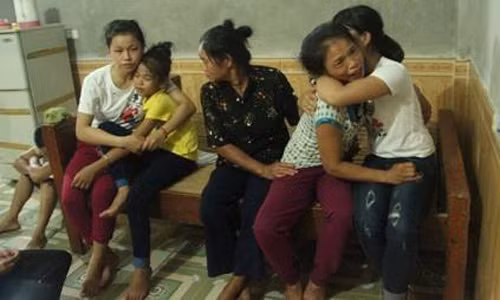 Nỗi đau mất người thân không biết đến bao giờ nguôi.