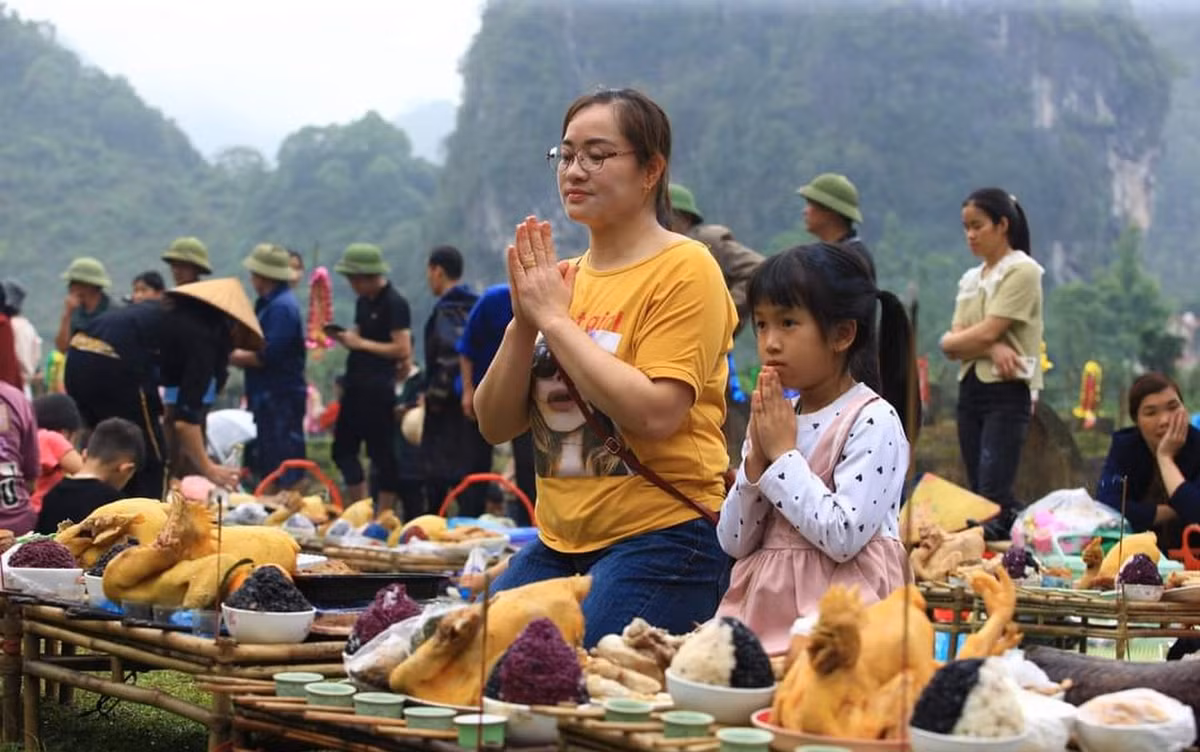 Tao mo online: Hinh thuc co quan trong bang long thanh kinh?