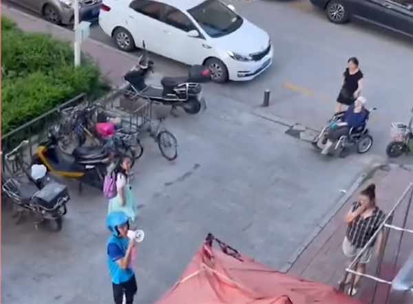 Nho shipper bac loa chuyen loi toi 