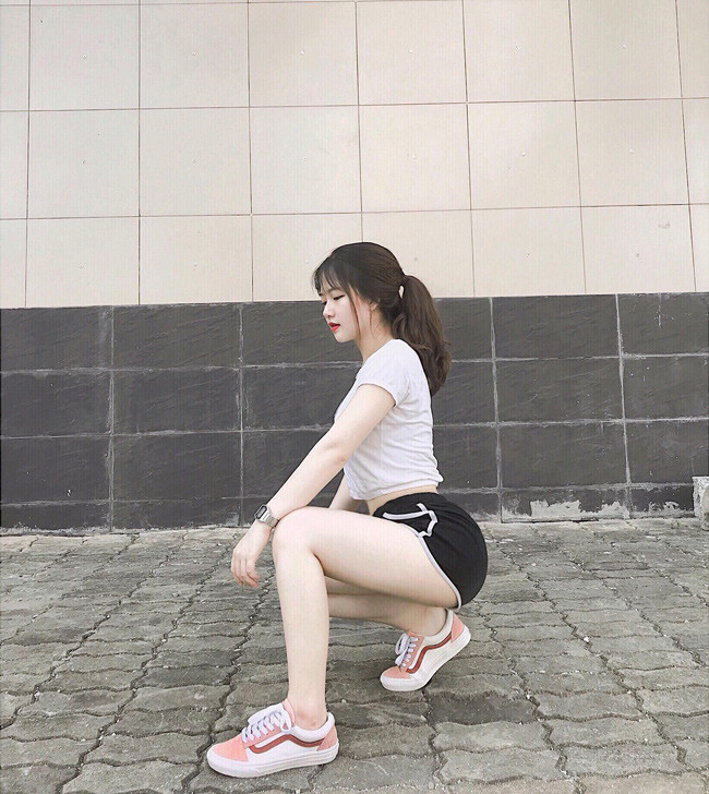 Năm 2018, cô khiến dân tình xôn xao với màn "lột xác" ngoại hình ngoạn mục.