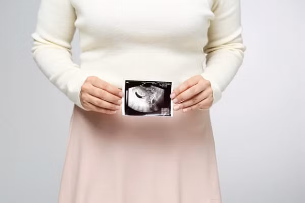 Con dâu mang thai, mẹ chồng vừa nhìn kết quả siêu âm phán lạ Con dau mang thai, me chong vua nhin ket qua sieu am phan la