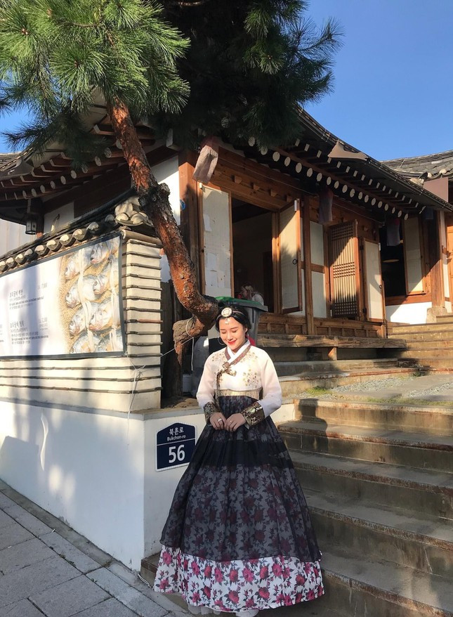 9X xinh dep: “Tinh yeu voi nghe bao giup minh vuot moi kho khan“-Hinh-3