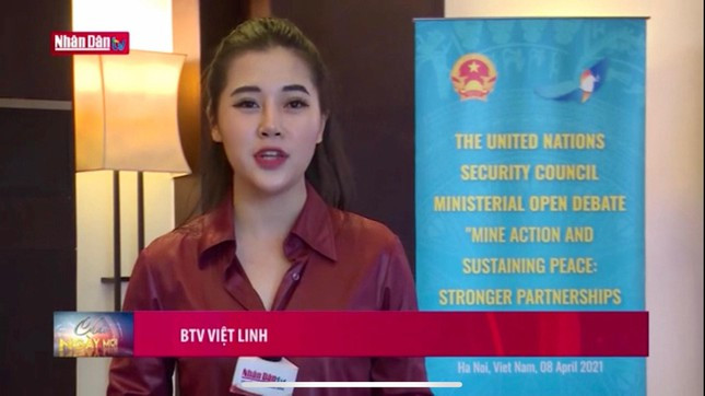 9X xinh dep: “Tinh yeu voi nghe bao giup minh vuot moi kho khan“-Hinh-8