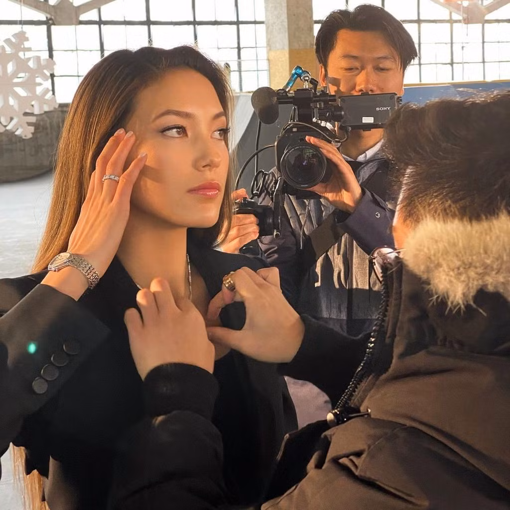 Eileen tốt nghiệp trung học phổ thông ở San Francisco vào năm 2020. Hiện tại nữ VĐV có thể tập trung hơn cho thế vận hội ở Bắc Kinh vào 2022 cùng các dự án thương mại của mình.