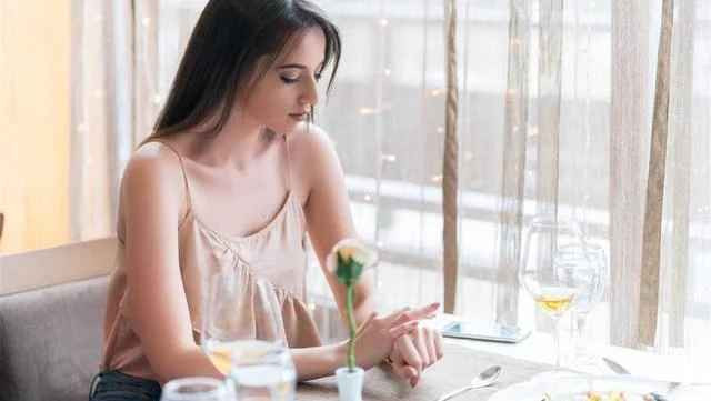 Sau 40 tuoi, phu nu 'cham lao hoa' thuong co 3 dac diem nay-Hinh-2