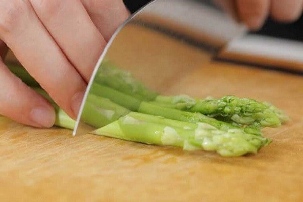 Loai rau “than duoc” nen an thuong xuyen de chuyen 