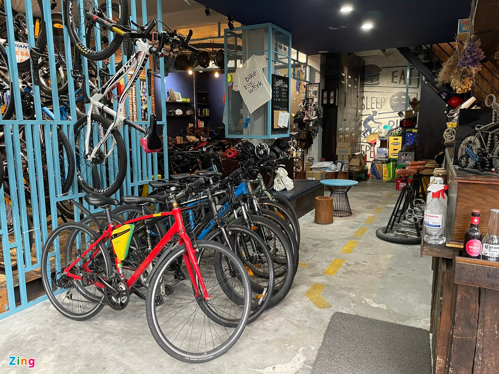 Chu tiem thue xe dap TP.HCM: ‘Chua khi nao nhieu khach nhu vay'-Hinh-2