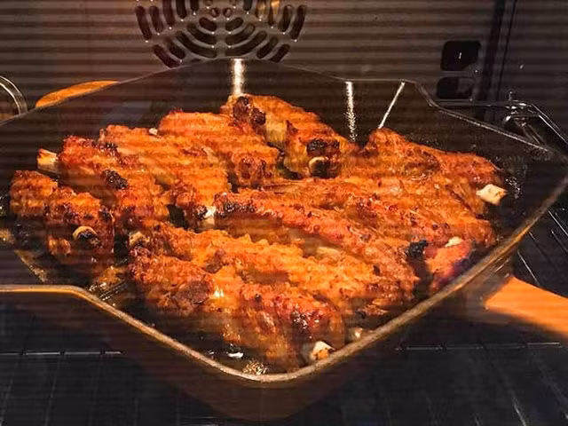 Cong thuc uop suon nuong ngon bat bai, mua ngoai tiem van thua xa-Hinh-5