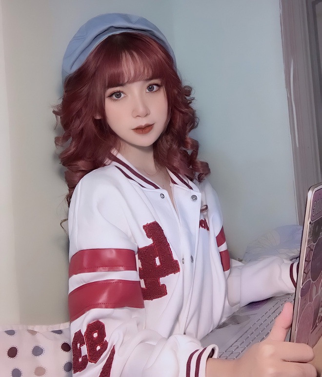 Tan sinh vien truong DH Mo - Dia chat ve ngoai dep tua bup be