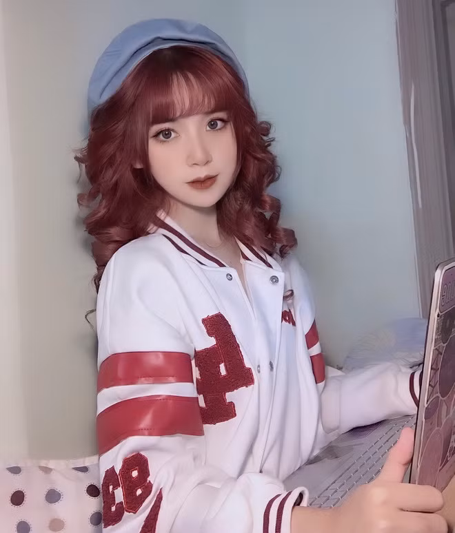 Tan sinh vien truong DH Mo - Dia chat ve ngoai dep tua bup be