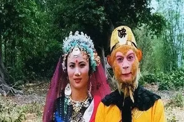 Luc Tieu Linh Dong va tinh yeu 