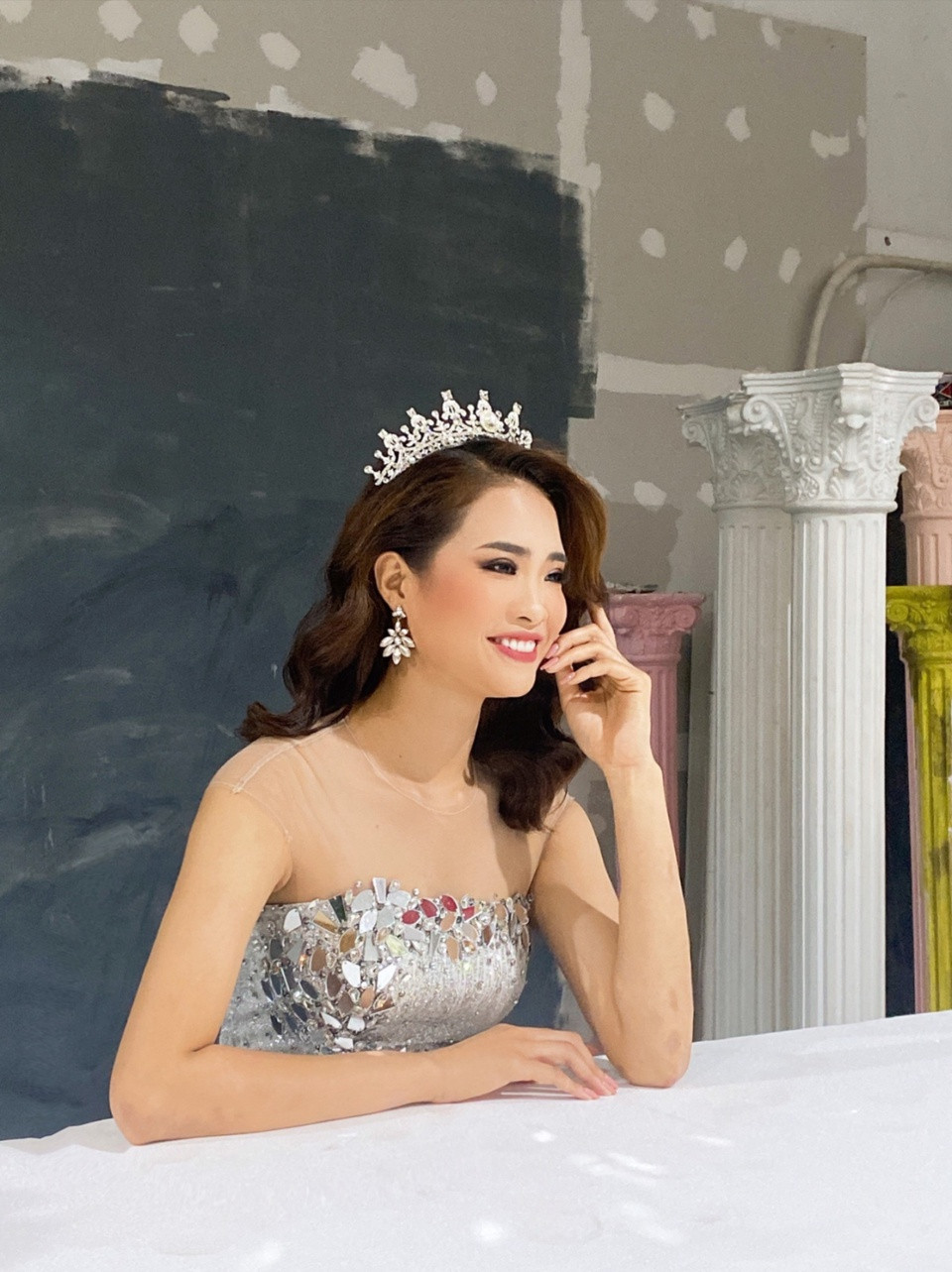 Tại cuộc thi nhan sắc, Ánh Dương khá bất ngờ, hạnh phúc khi đạt danh hiệu á khôi 2. Cô còn giành thêm giải thưởng phụ Người đẹp thể thao. Với cô, giải thưởng này có ý nghĩa rất lớn.