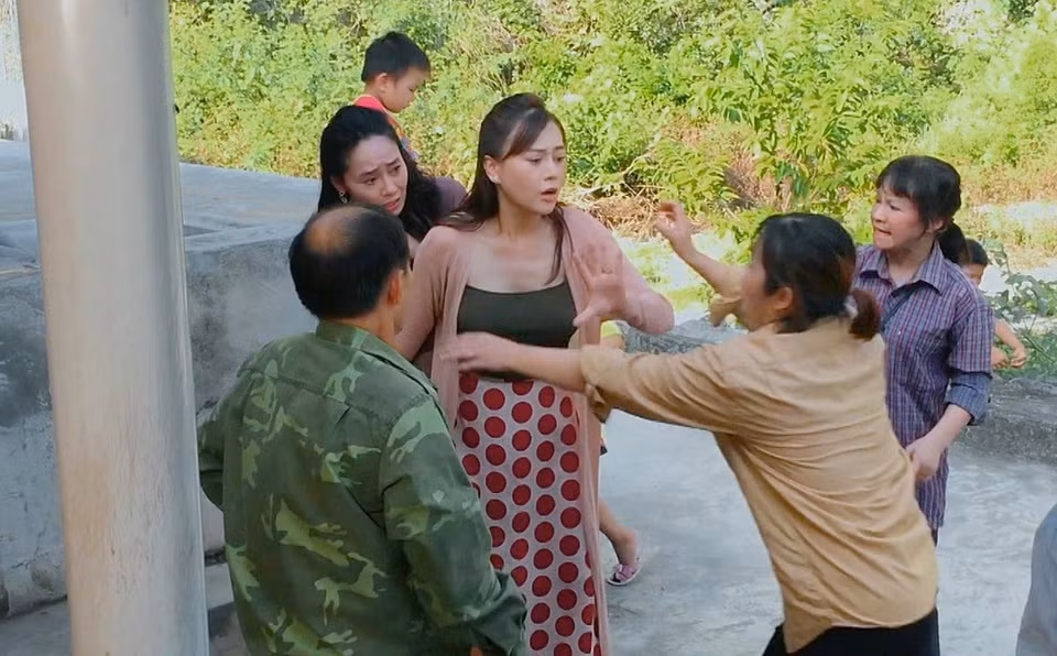 Bien kich ly giai vu an chan tu thien trong 