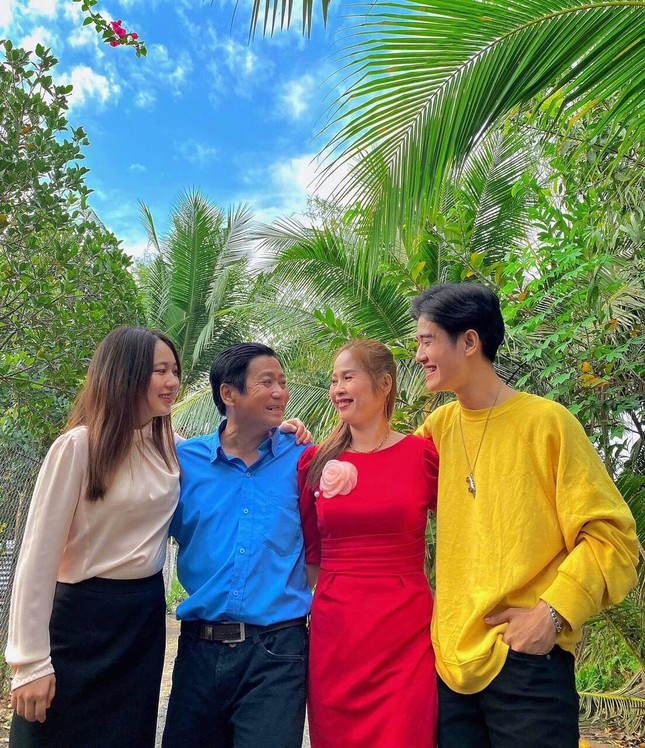 Hanh trinh dieu tri COVID-19 thanh cong cua chang sinh vien khoa Van-Hinh-2