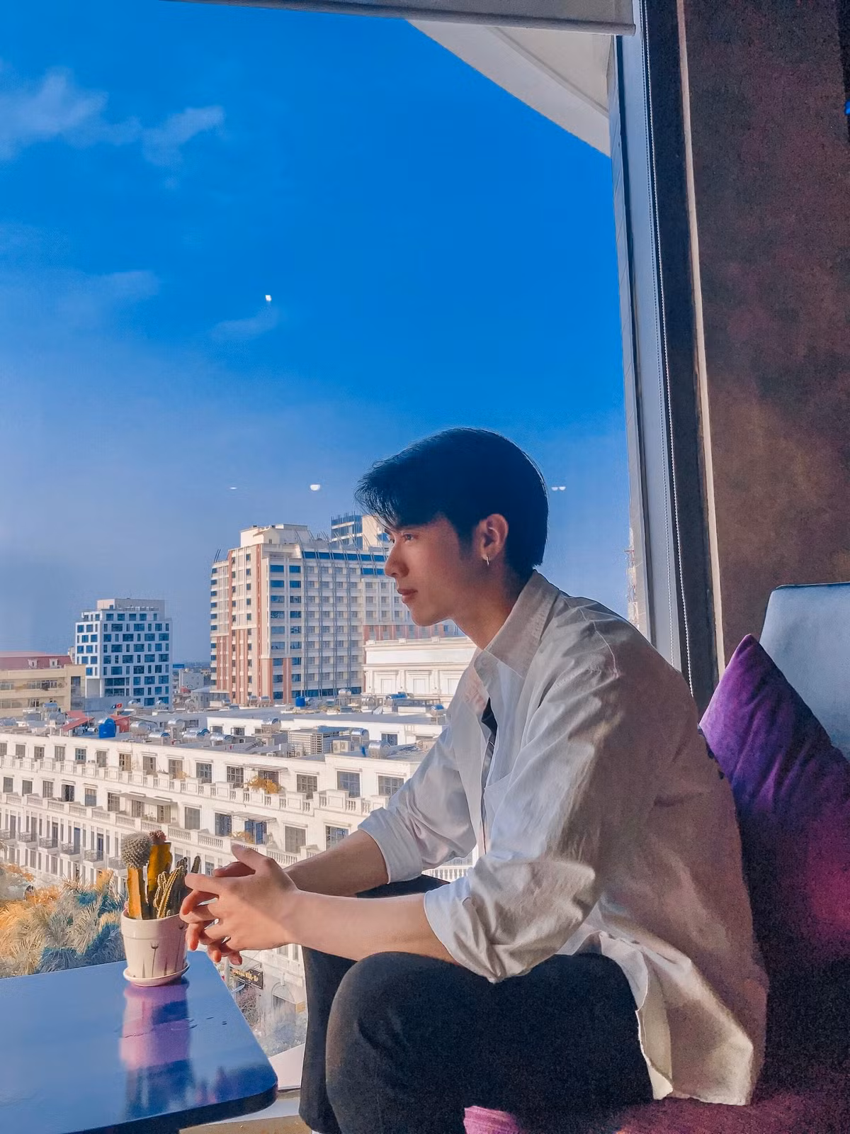 Dự định sắp tới Lương sẽ hoàn thành nốt chương trình đào tạo để ra trường. Sau đó Lương sẽ thử sức với công việc mẫu ảnh. Có một câu nói là động lực cho cậu mỗi khi gặp khó khăn: “Khi bạn muốn tìm một người thay đổi được cuộc đời bạn, hãy nhìn vào gương". Đây là câu nói mà anh chàng rất thích vì ý nghĩa của nó. Đơn giản vì đây là cuộc sống của bạn. Do bạn làm chủ. Không ai khác có thể sống thay bạn được.