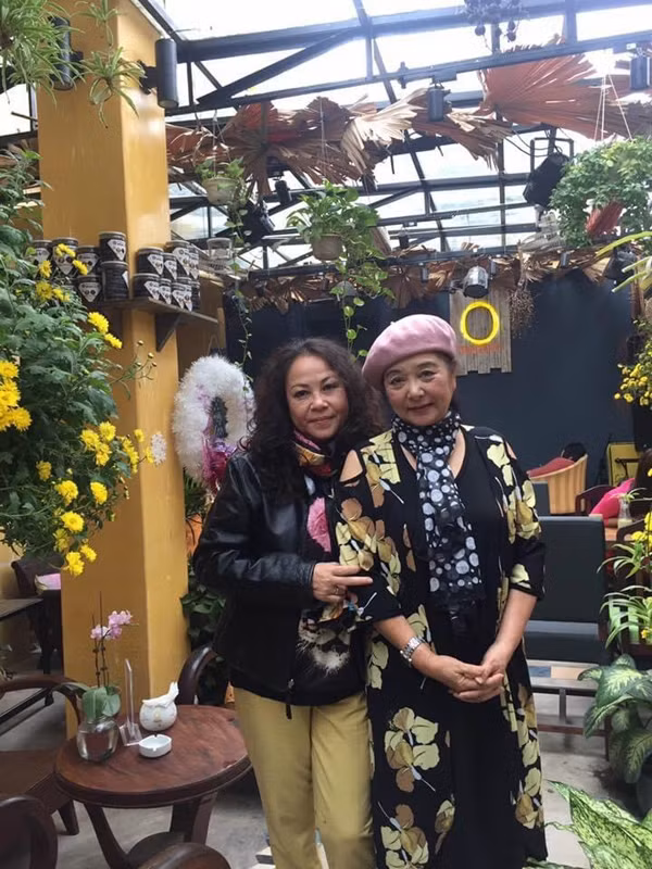 Tuoi xe chieu cua ni co Huyen Trang “Biet dong Sai Gon“-Hinh-3