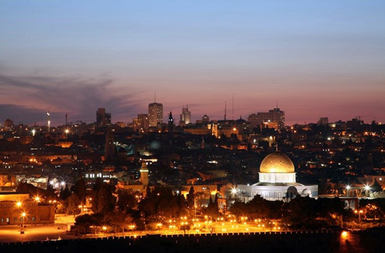 Hiện nay, người Palestine vẫn luôn coi phía Đông Jerusalem là thủ đô của Palestine. Các cuộc xung đột giữa lực lượng an ninh Israel và người biểu tình Palestine thường xuyên xảy ra liên quan đến chủ quyền vùng đất linh thiêng này. Ảnh: Flickr.