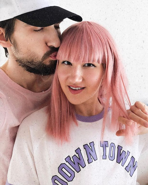 Được biết, Dmitry chính là người trình báo vợ mất tích, khiến cảnh sát tiến hành một cuộc tìm kiếm quy mô lớn. Ảnh: Mirror.