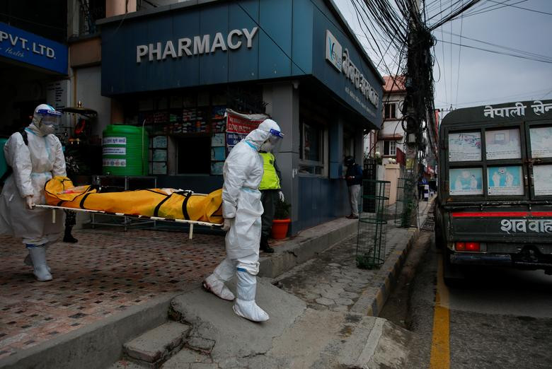 Sự lây lan nhanh chóng của dịch COVID-19 tại Nepal làm dấy lên lo ngại rằng Nepal đang đứng trước bờ vực của một cuộc khủng hoảng tồi tệ không kém Ấn Độ.
