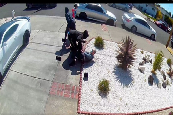 Cu ong goc A 80 tuoi bi hanh hung, cuop tai san giua pho