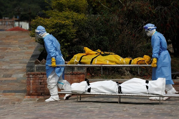 Covid-19: Cac nuoc lang gieng lan luot dong cua bien gioi voi An Do